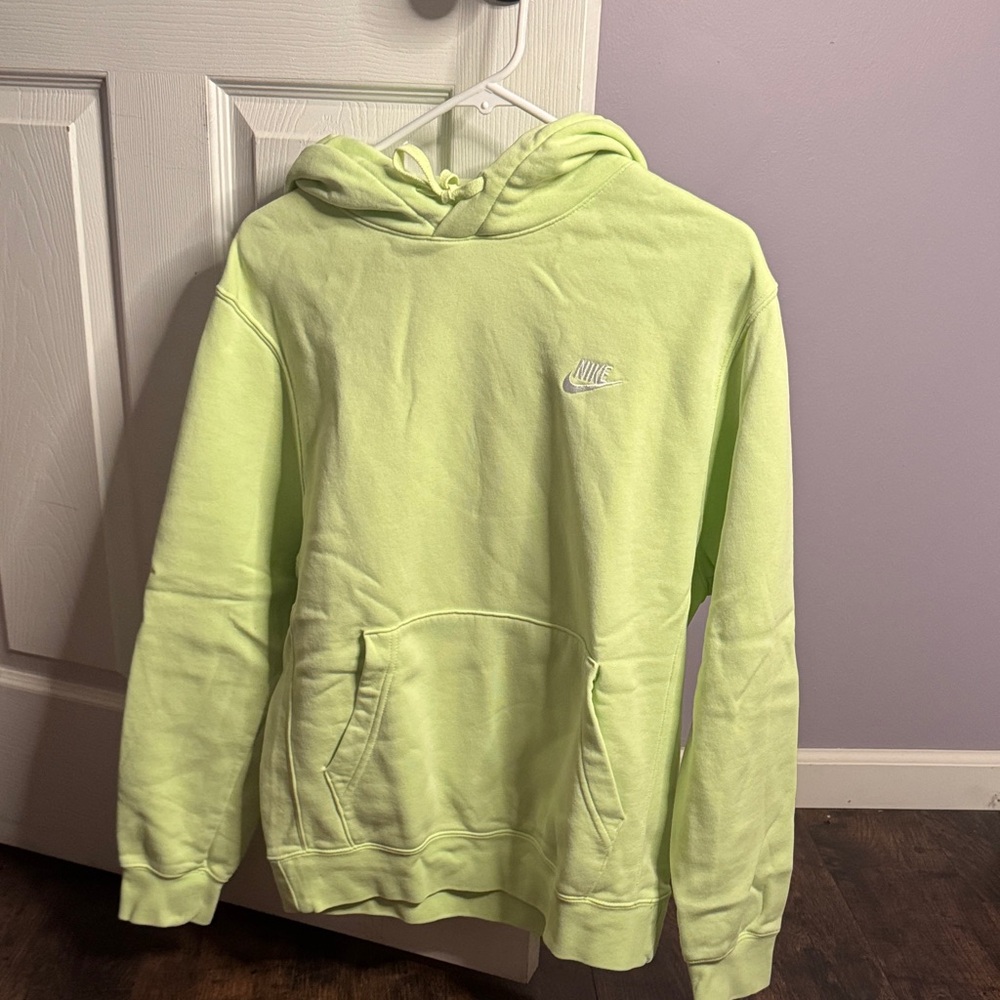 Men’s Nike club fleece hoodie